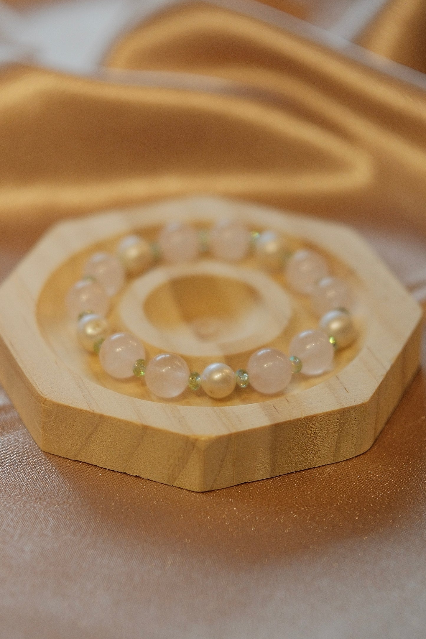 Blush Pearl Bracelet