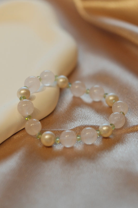 Blush Pearl Bracelet